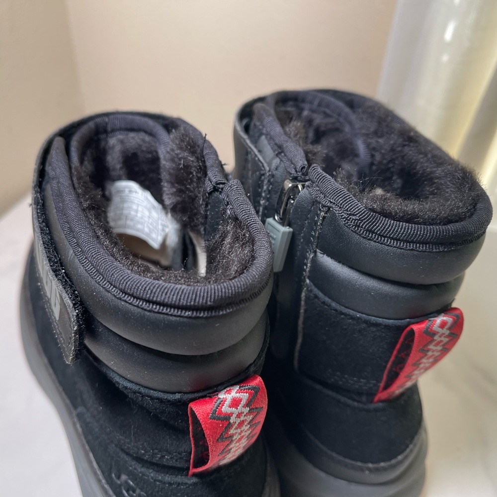 🖤 NIB UGG Arren Weather Unisex Youth size 5 Rainboots Waterproof - Picture 8 of 13
